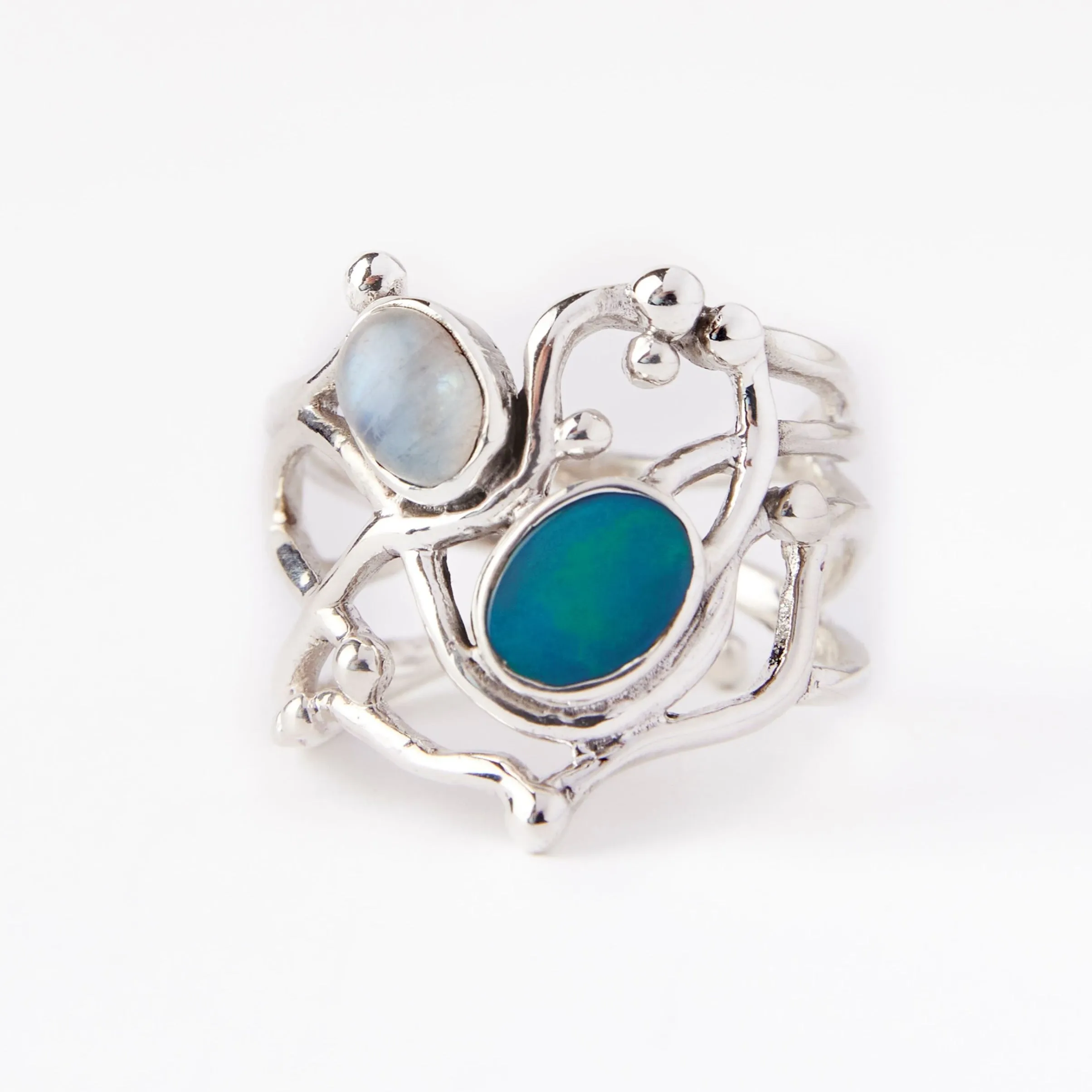 Adjustable Seaweed Ring in various gemstones