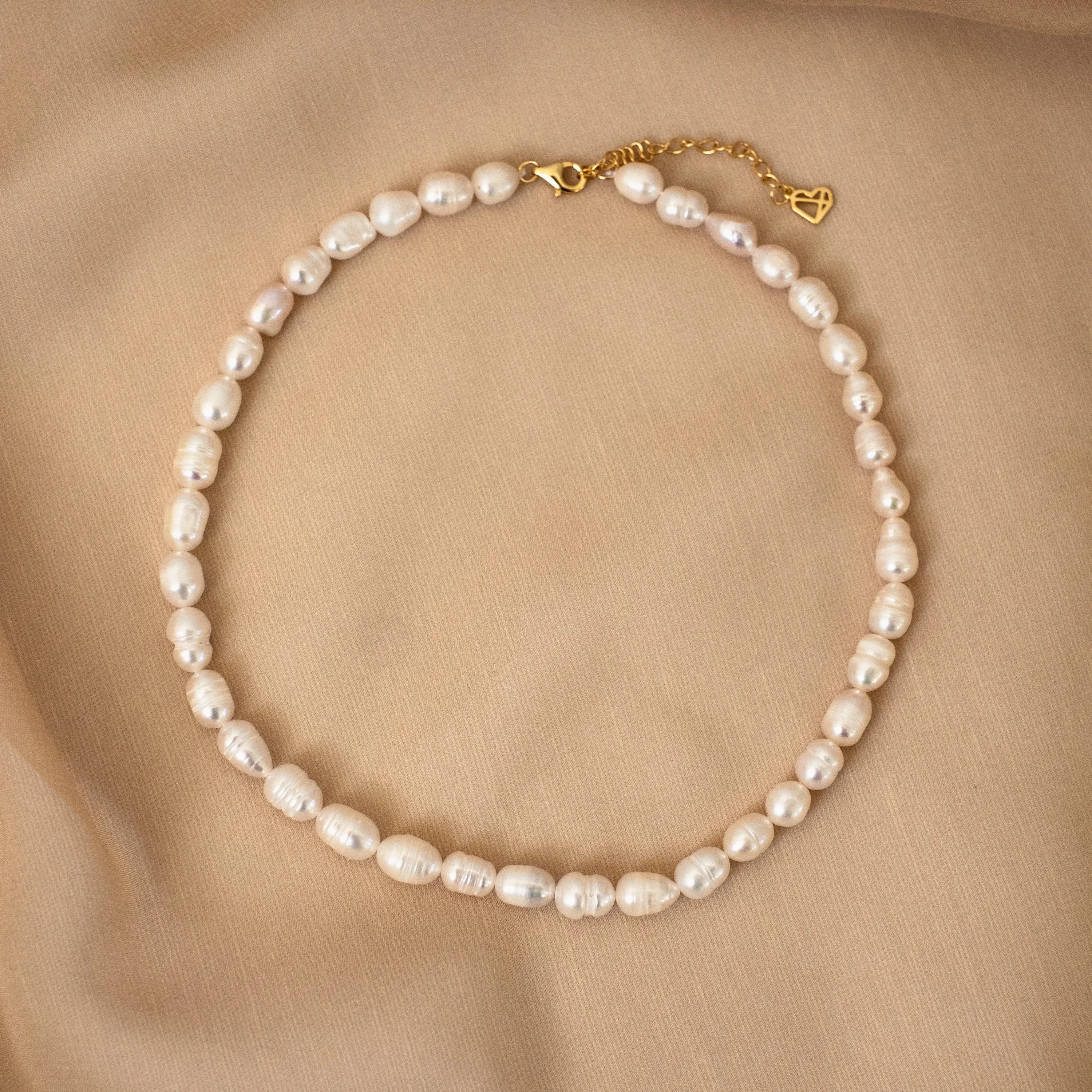 Bold Pearl Necklace