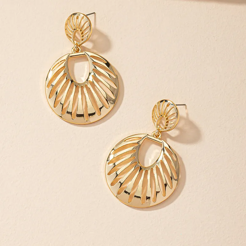 Chic Vienna Verve Metal Earrings with Unique Hollow Design