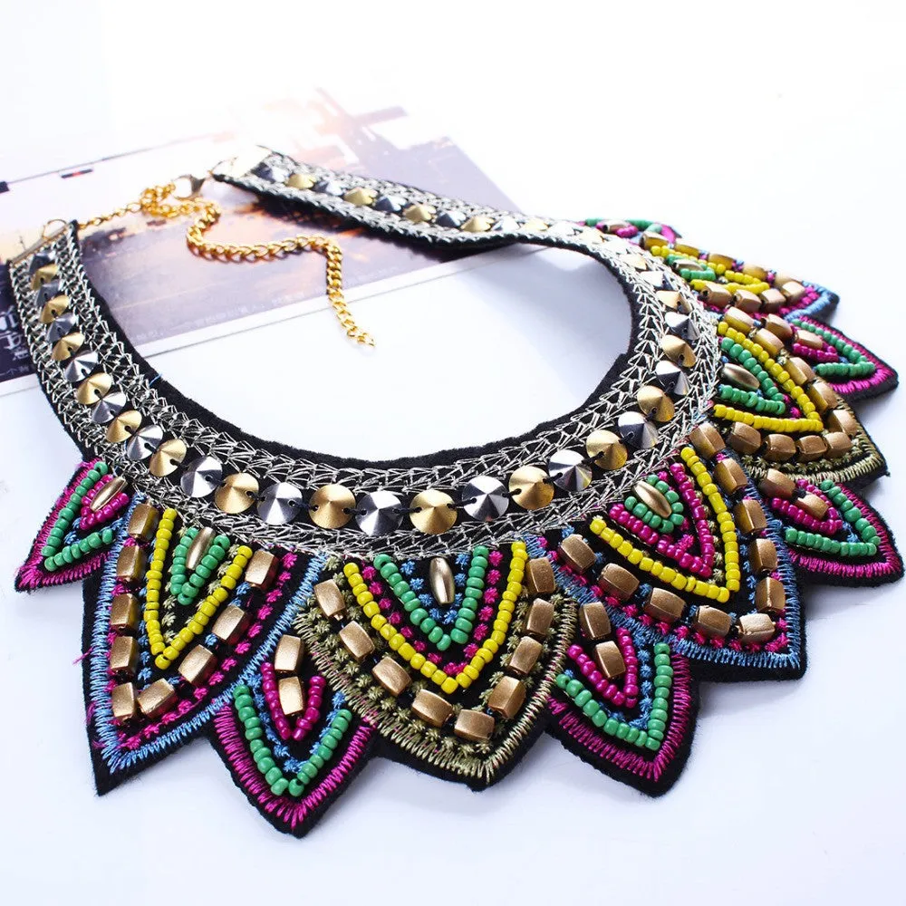 New Colorful Fashion Leaf Rhinestone Resin Short Women Collar Choker Necklace Statement Jewelry