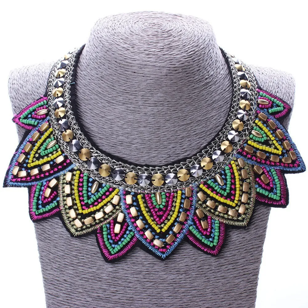 New Colorful Fashion Leaf Rhinestone Resin Short Women Collar Choker Necklace Statement Jewelry