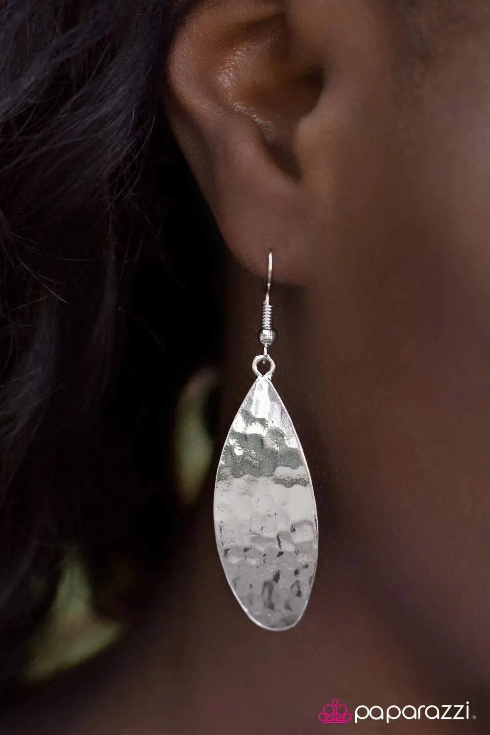 Paparazzi Earring ~ The Lure of Beauty -Silver