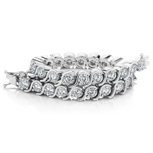 Round Brilliant tennis bracelet with 13.80 carats* of diamond simulants in sterling silver