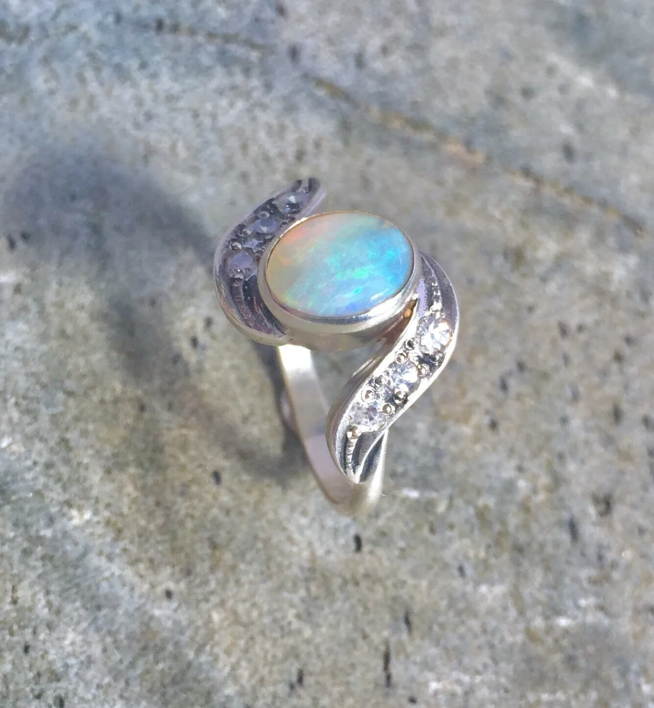 Vintage Opal Ring - Opal Bezel Ring - Artistic Opal Ring